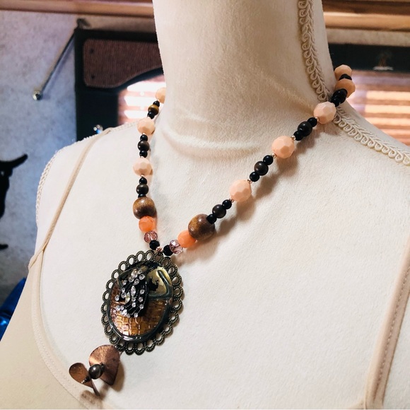 Handcrafted repurpose filigree rhinestone cluster medallion necklace - Picture 4 of 10